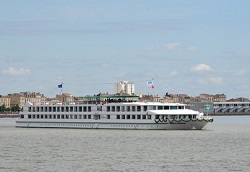 MS Cyrano de Bergerac